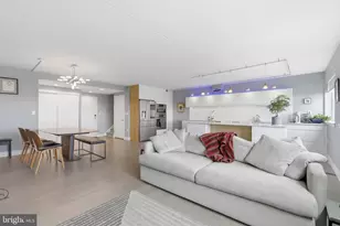 200 Lombard St, Philadelphia, PA 19147 - Photo 8