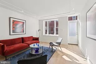 2441 S Clarion St, Philadelphia, PA 19148 - Photo 10