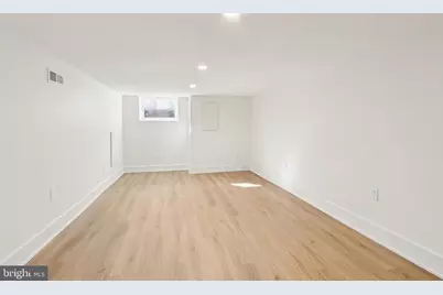 2441 S Clarion Street, Philadelphia, PA 19148 - Photo 32