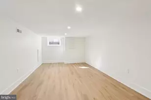 2441 S Clarion St, Philadelphia, PA 19148 - Photo 32