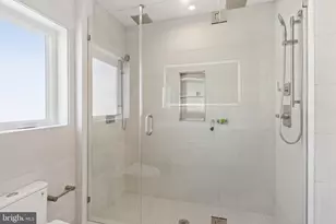 2441 S Clarion St, Philadelphia, PA 19148 - Photo 36