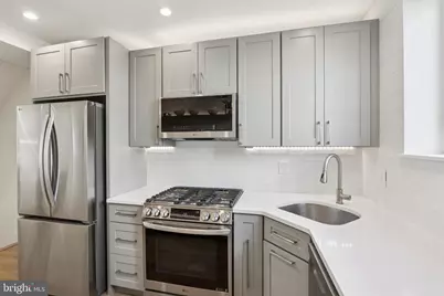 2441 S Clarion Street, Philadelphia, PA 19148 - Photo 24