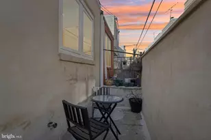 2441 S Clarion St, Philadelphia, PA 19148 - Photo 52