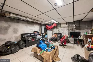 1209 S 15th St, Philadelphia, PA 19146 - Photo 36