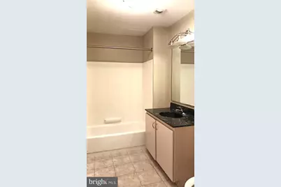 815 Arch Street #219, Philadelphia, PA 19107 - Photo 16