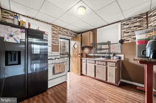 144 Roselyn St, Philadelphia, PA 19120 - Photo 10