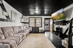 144 Roselyn St, Philadelphia, PA 19120 - Photo 6