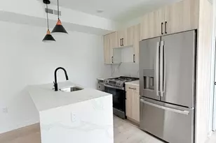 208 Vine St, Philadelphia, PA 19106 - Photo 2