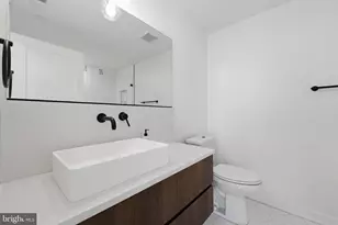 1723 Francis St, Philadelphia, PA 19130 - Photo 16