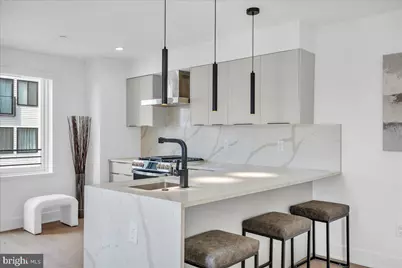 2604 E Hagert Street, Philadelphia, PA 19125 - Photo 2