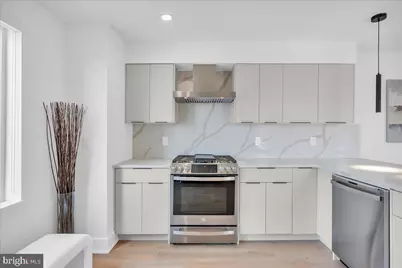 2604 E Hagert Street, Philadelphia, PA 19125 - Photo 4