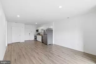 915 N Broad St, Philadelphia, PA 19123 - Photo 4