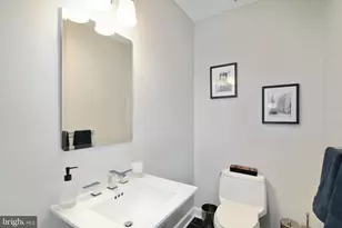 1910 Spring Garden St, Philadelphia, PA 19130 - Photo 16