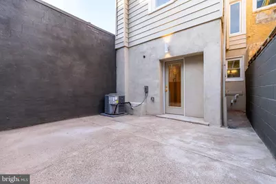 814 Mountain Street, Philadelphia, PA 19148 - Photo 16