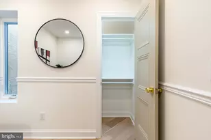 814 Mountain St, Philadelphia, PA 19148 - Photo 32