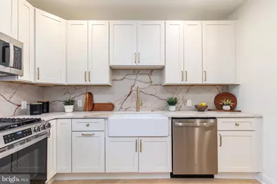 814 Mountain Street, Philadelphia, PA 19148 - Photo 12