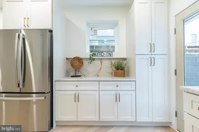 814 Mountain Street, Philadelphia, PA 19148 - Photo 14