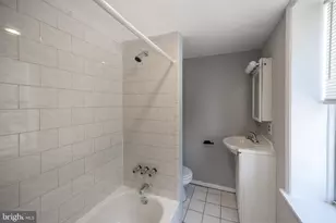 734 S 9th St, Philadelphia, PA 19147 - Photo 4