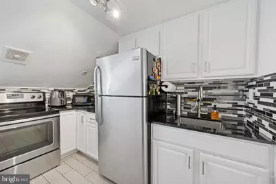 1021 Clinton Street #7, Philadelphia, PA 19107 - Photo 6