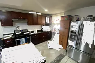 2155 Fanshawe St, Philadelphia, PA 19149 - Photo 4