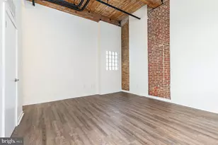 303 Vine St, Philadelphia, PA 19106 - Photo 2