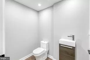 2026 Spring Garden St, Philadelphia, PA 19130 - Photo 8