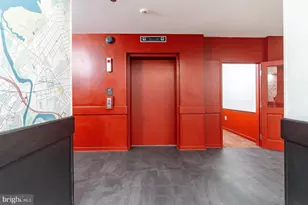 303 Vine St, Philadelphia, PA 19106 - Photo 18