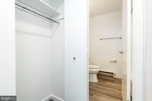 303 Vine St, Philadelphia, PA 19106 - Photo 8