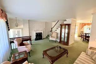 12837 Cabell Rd, Philadelphia, PA 19154 - Photo 2