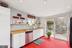 1561 E Montgomery Ave, Philadelphia, PA 19125 - Photo 12