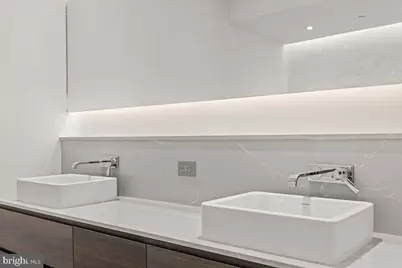 724 Chestnut Street #201, Philadelphia, PA 19106 - Photo 22