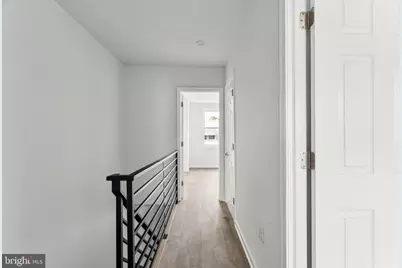 2041 S Bucknell Street, Philadelphia, PA 19145 - Photo 8
