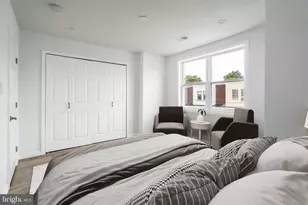 2041 S Bucknell St, Philadelphia, PA 19145 - Photo 12