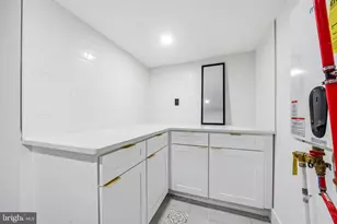 268 W Duncannon Ave, Philadelphia, PA 19120 - Photo 24