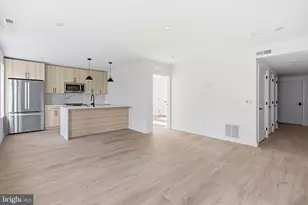 208 Vine St, Philadelphia, PA 19106 - Photo 4