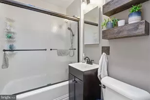 2905 Knorr St, Philadelphia, PA 19149 - Photo 16