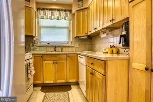 8171 Lister St, Philadelphia, PA 19152 - Photo 14