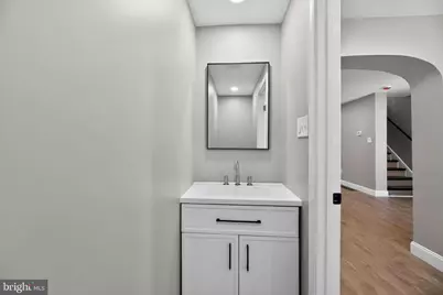 6728 Guyer Avenue, Philadelphia, PA 19142 - Photo 12