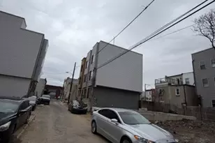 2145 N Darien St, Philadelphia, PA 19122 - Photo 4