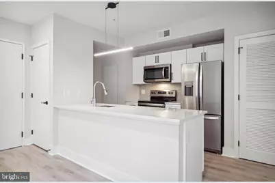 1805 N Howard Street #201, Philadelphia, PA 19122 - Photo 2