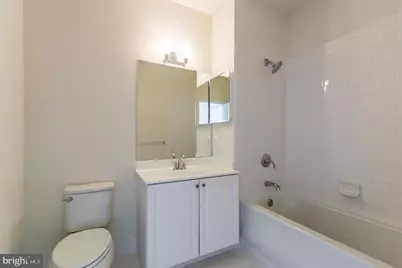 600 S 24th Street #210, Philadelphia, PA 19146 - Photo 16