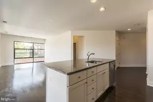 600 S 24th St, Philadelphia, PA 19146 - Photo 6