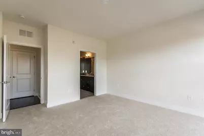 600 S 24th Street #210, Philadelphia, PA 19146 - Photo 18