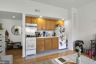 2137 Spruce St, Philadelphia, PA 19103 - Photo 6