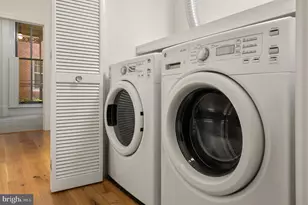 1516 Spruce St, Philadelphia, PA 19102 - Photo 16