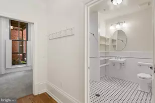 1516 Spruce St, Philadelphia, PA 19102 - Photo 4