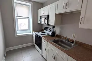 1343 W Pike St, Philadelphia, PA 19140 - Photo 10