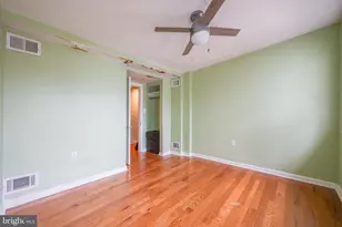 2141 E Albert St, Philadelphia, PA 19125 - Photo 8