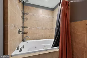 2141 E Albert St, Philadelphia, PA 19125 - Photo 10