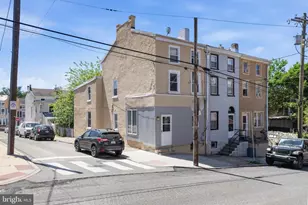 147 Green Ln, Philadelphia, PA 19127 - Photo 2
